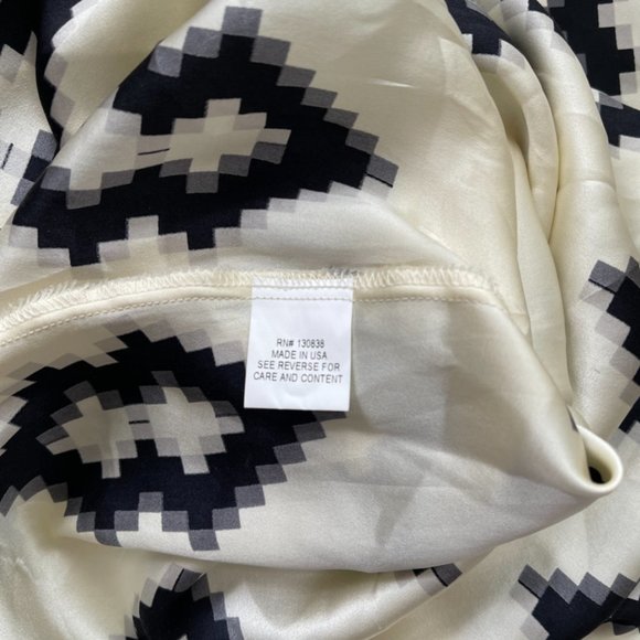 Britt Ryan Silk Geometric Long Sleeve Blouse Sz M - Picture 12 of 13
